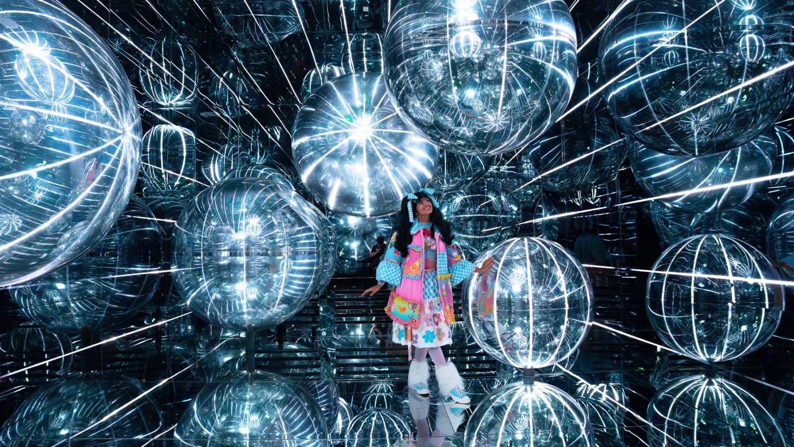 Interactive digital art installation