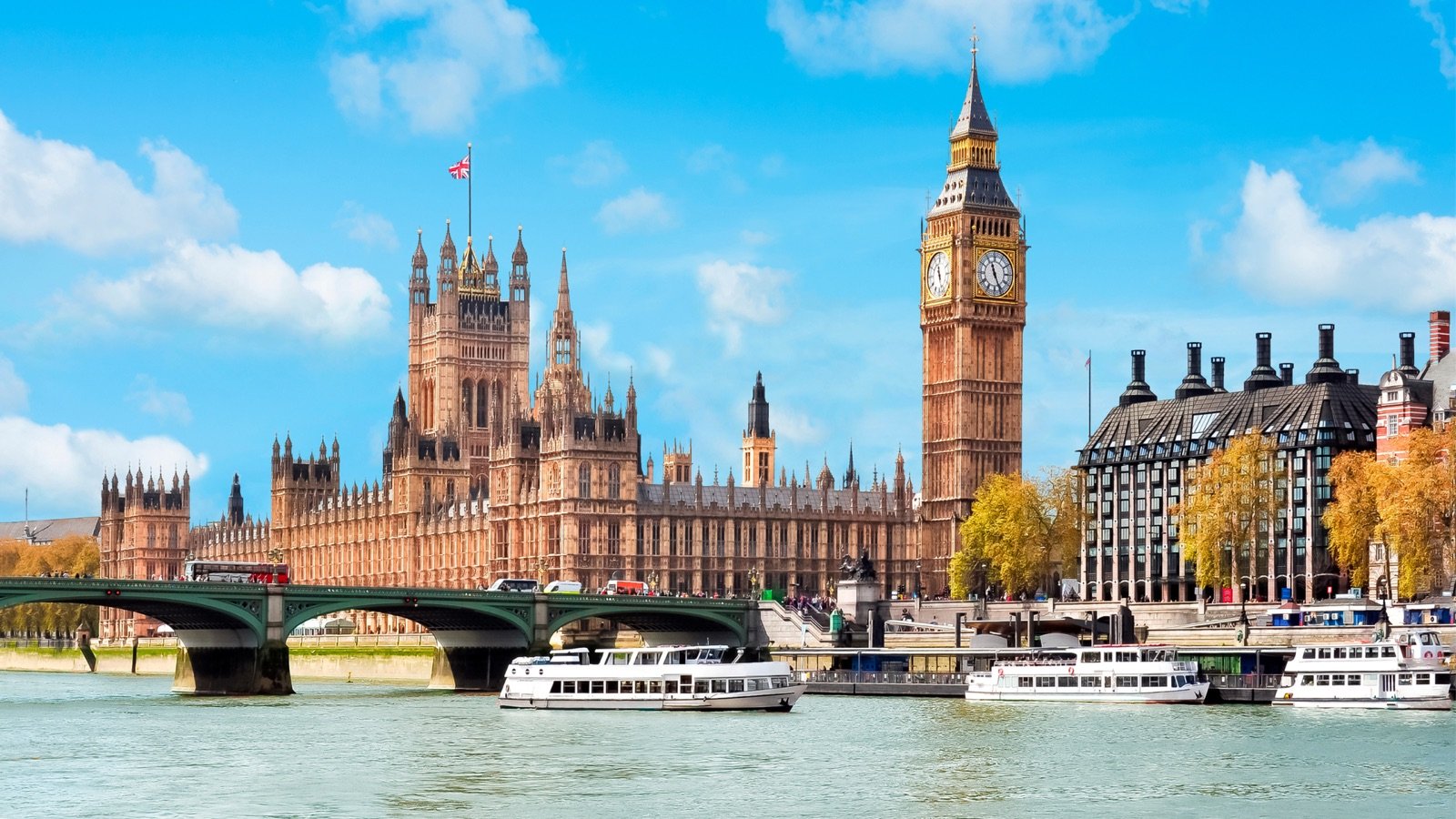 Dubai Marina Cruise Tickets | Scenic Thames Views