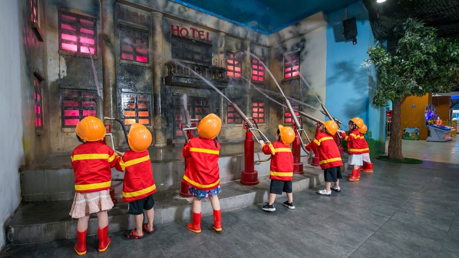 VinKE & Thy cung Times City Hanoi Tickets | Kids' Learning Adventure