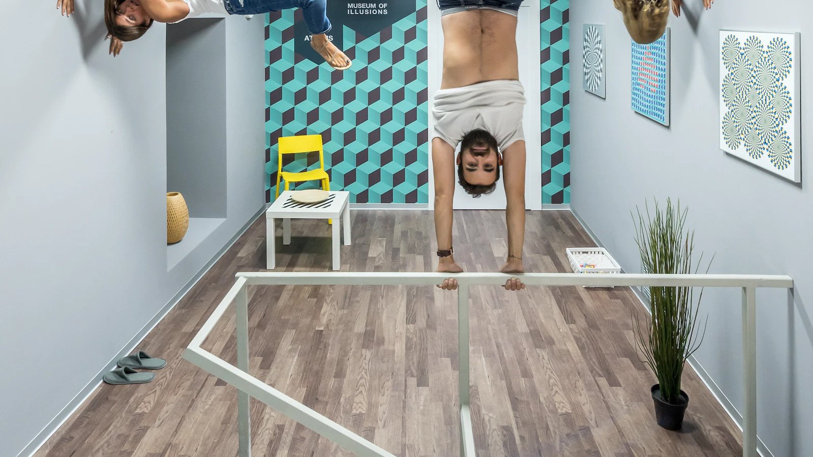 Museum Of Illusions Athens Athina Tickets | Interactive Trick-of-the-Eye Rooms